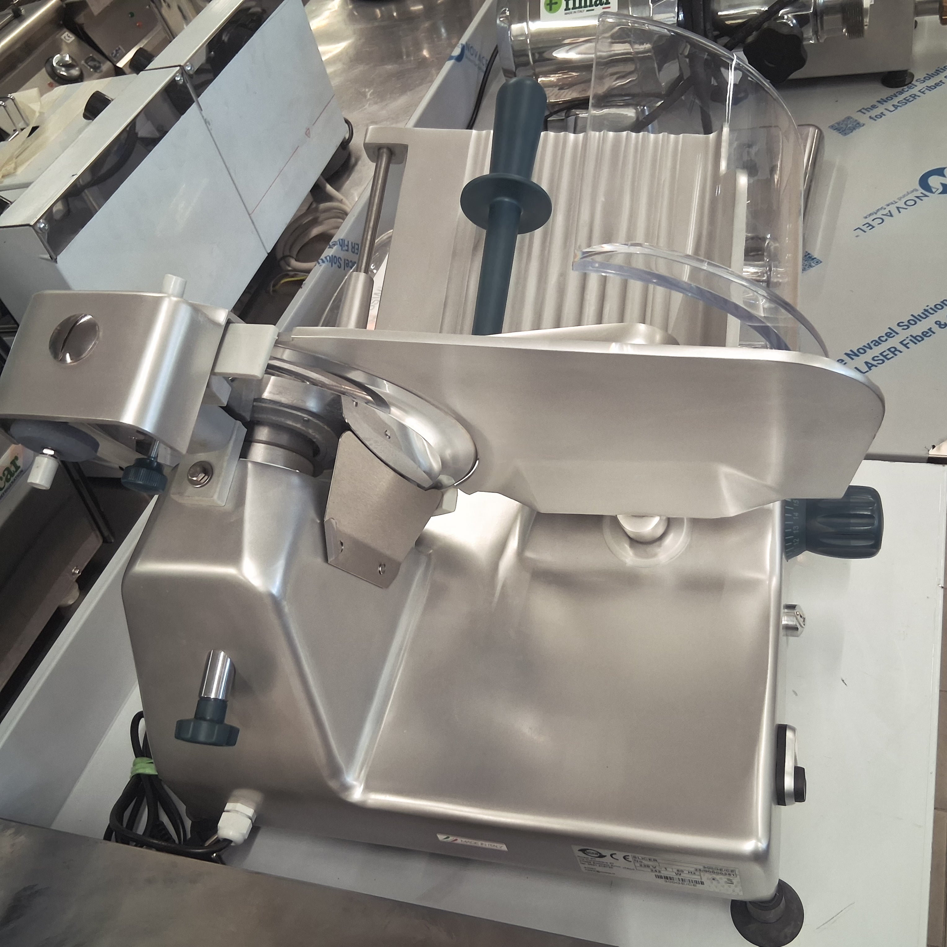 Profi-Aufschnittmaschine Fimar H300 - Messer 300mm - Neu - 20% Rabatt
